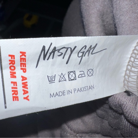 🤑 4/$24 Nasty Gal Collection Taupe Sweat Pants - Picture 6 of 7